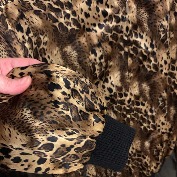 XL 100% Silk cheetah leopard print bomber jacket - Picture 2 of 14